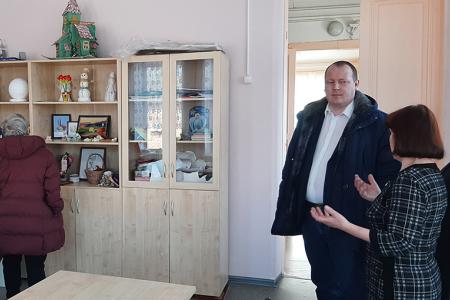 Лидер ивановских коммунистов Александр Бойков провёл рабочий день в Пестяковском районе