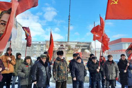 Коммунисты Тамбова почтили память И.В. Сталина