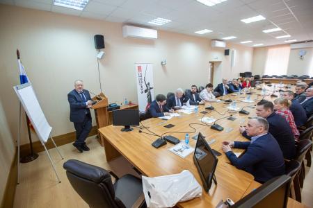 В Архангельске открылся семинар-совещание партийного актива СЗФО