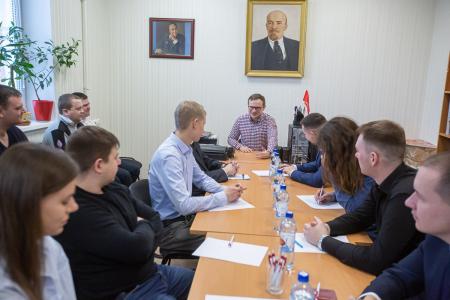 В Архангельске открылся семинар-совещание партийного актива СЗФО
