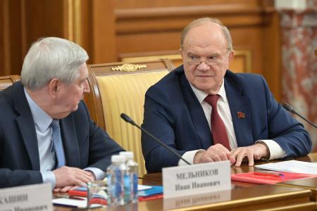 Депутаты КПРФ во главе с Г.А. Зюгановым встретились с Председателем Правительства РФ М.В. Мишустиным
