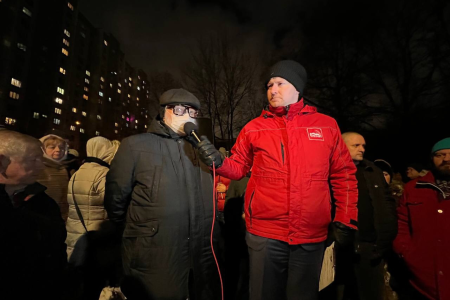В Москве жители района Щукино против сноса гаражей и строительства многоэтажных монстров