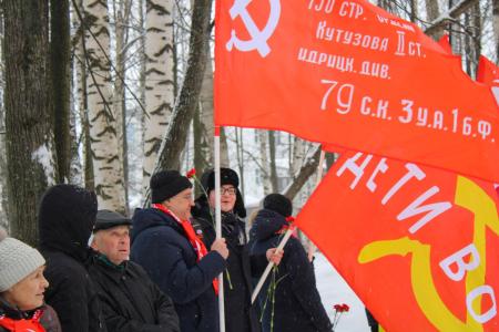 Удмуртия. Коммунисты почтили память И.В. Сталина