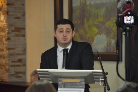В Иркутске начал работу семинар-совещание руководителей и партактива региональных отделений КПРФ Сибирского федерального округа
