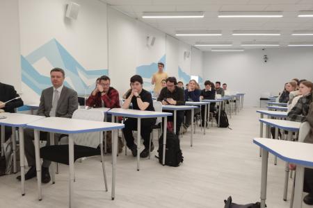 Владимир Исаков встретился с архангельскими студентами