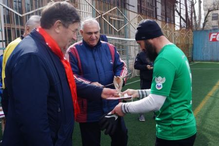 Лидер ставропольских коммунистов Виктор Гончаров: Я считаю, что пропаганда футбола это большое дело!