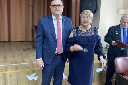 Коммунисты Калининграда поздравили соратниц с наступающим Международным женским днём