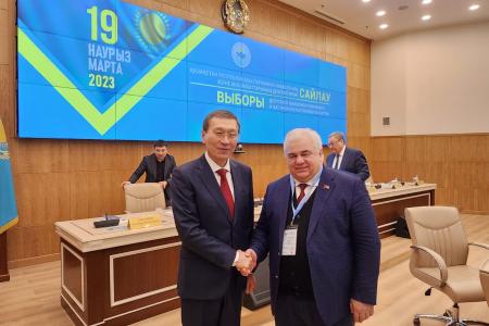 Казбек Тайсаев прибыл в Казахстан в качестве международного наблюдателя на парламентские выборы