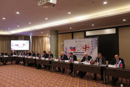 Леонид Калашников, Казбек Тайсаев, Владимир Исаков приняли участие в Российско-грузинском форуме
