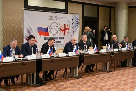 Леонид Калашников, Казбек Тайсаев, Владимир Исаков приняли участие в Российско-грузинском форуме