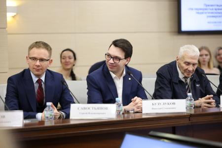 КПРФ и МПГУ в Москве: Образование – для всех, а не для избранных!