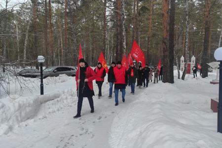 Тюменские коммунисты почтили память И.В. Сталина