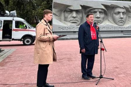 Лидер ставропольских коммунистов Виктор Гончаров: Мы приветствуем участников автомарша, мы поддерживаем проект «Наша Великая Родина»
