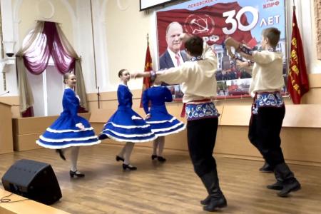 Олег Лебедев выступил в Пскове на областном торжественном собрании, посвящённом 30-летию возрождения КПРФ