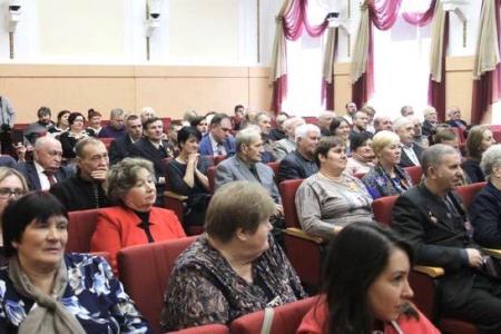 Олег Лебедев выступил в Пскове на областном торжественном собрании, посвящённом 30-летию возрождения КПРФ