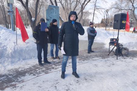 Тюменские коммунисты выступили против повышения тарифов ЖКХ