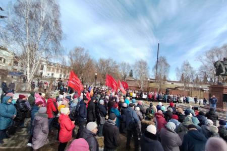 Алтайский край. Самый массовый митинг в стране против роста тарифов ЖКХ прошел в Бийске
