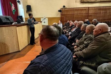 Алтайский край. Депутат Госдумы Мария Прусакова посетила Солтонский и Красногорский районы