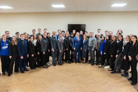 Свердловские комсомольцы вошли в состав Молодежной палаты при ЕГД