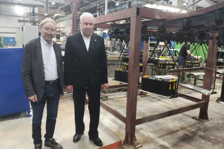 Депутат Госдумы В.И. Соболев посетил АО «Тюменский аккумуляторный завод»