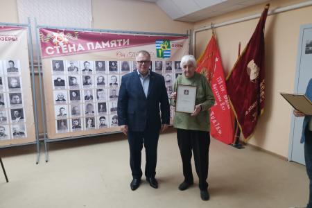 Руководитель фракции КПРФ Александр Наумов с рабочим визитом побывал у Озёрских коммунистов в преддверии 153-й годовщины со дня рождения В.И. Ленина