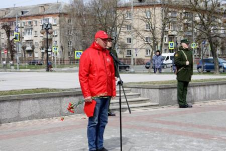 Подмосковные коммунисты: Антифашистский автомарш «Наша Великая Родина» стартовал в Московской области