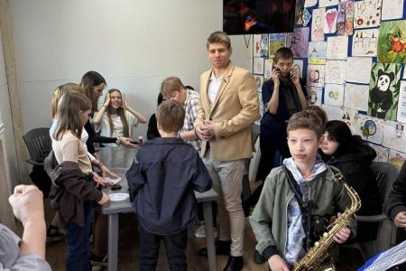 Подмосковные коммунисты: Труд – основа жизни!