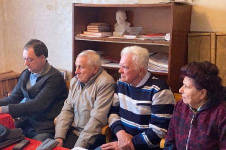 Саратовская область. Депутаты-коммунисты Ольга Алимова и Денис Буланов посетили Базарный Карабулак