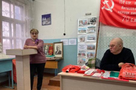 Саратовская область. Депутаты-коммунисты Ольга Алимова и Денис Буланов посетили Новые Бурасы