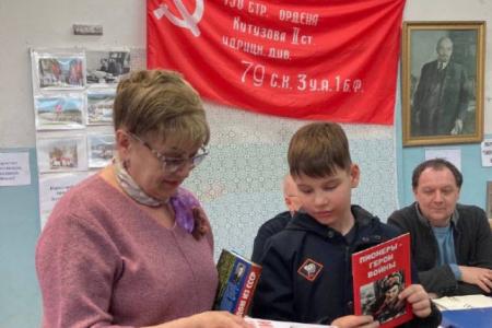 Саратовская область. Депутаты-коммунисты Ольга Алимова и Денис Буланов посетили Новые Бурасы