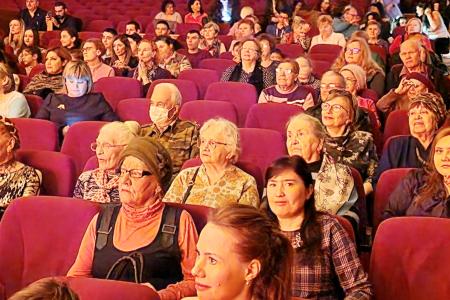 Рязанские депутаты-коммунисты приняли участие в торжественном мероприятии двух культур – «День красоты и материнства»