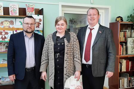 Лидер ивановских коммунистов Александр Бойков провёл рабочий день в Кинешме