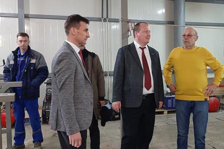 Лидер ивановских коммунистов Александр Бойков посетил с рабочим визитом Шую