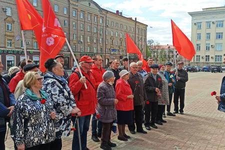 Коммунисты в Брянске отметили 153-летие В.И. Ленина