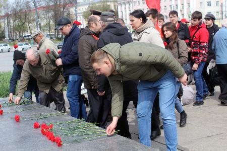 Ленин – наше знамя и символ побед. Акция воронежских коммунистов