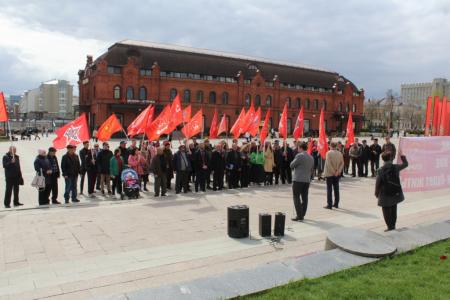 В Пензе прошёл митинг, посвящённый дню рождения Владимира Ильича Ленина