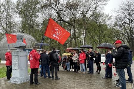 Краснодарский край. Активисты КПРФ и беспартийные патриоты отметили День Советской космонавтики