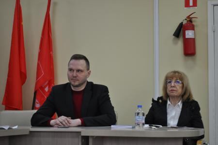 Санкт-Петербург. Депутатам от КПРФ передали предложения и пожелания