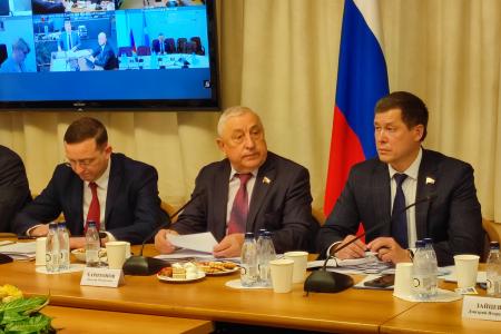 Н.М. Харитонов провел парламентские слушания в Госдуме по правовому регулированию вопросов вечной мерзлоты