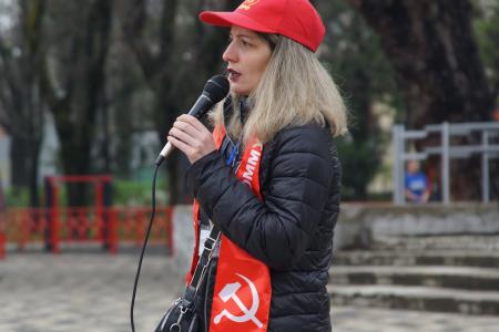 Краснодар. Митинг коммунистов и беспартийных потребовал от власти навести порядок в электросетевом хозяйстве и сфере переработки мусорных отходов