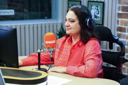 Мария Прусакова в эфире «Партийной среды» на радио «Комсомольская правда»