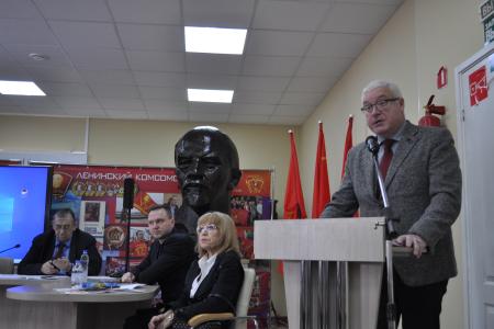 Санкт-Петербург. Депутатам от КПРФ передали предложения и пожелания