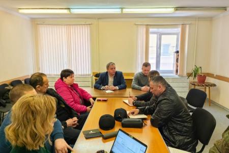 Новосибирск. Депутат Госдумы Ренат Сулейманов встретился с ветеранами СВО