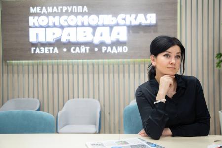 Мария Прусакова в эфире «Партийной среды» на радио «Комсомольская правда»
