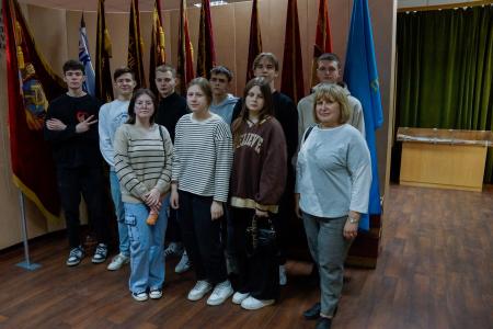 Воронежская область. Сергей Гаврилов организовал патриотические экскурсии для местных школьников