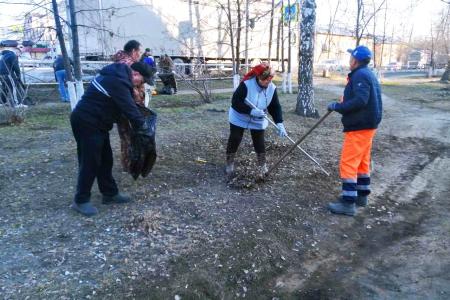 Свердловские коммунисты провели ленинские субботники по всей области