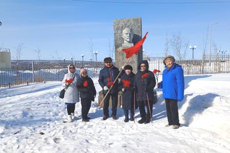 Коммунисты Якутии отметили 153-ю годовщину со дня рождения В.И. Ленина