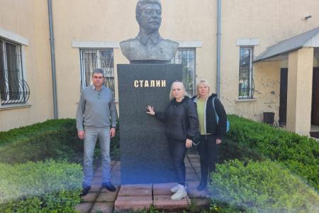 Коммунисты Ямало-Ненецкого автономного округа привезли гуманитарный груз на Донбасс