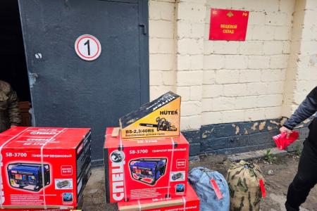 Коммунисты Ямало-Ненецкого автономного округа привезли гуманитарный груз на Донбасс