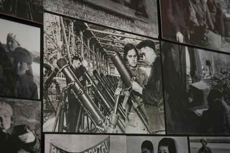 Республика Хакасия. Валентин Коновалов провел экскурсию для молодежи в рамках просветительской акции «Прогулка со Знанием»